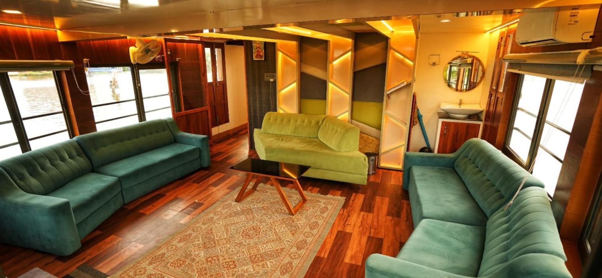 Victoria Houseboats Hotel Alappuzha Buitenkant foto